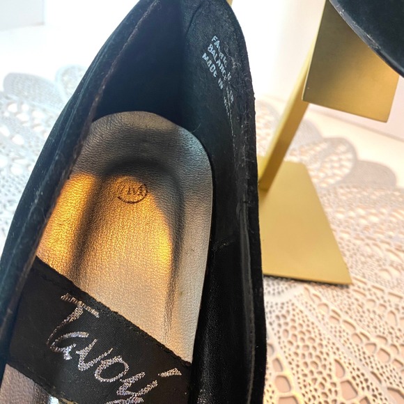 Vintage Tavoy Blk Velvet Rhinestone Pleated Fan Pointed Toe Stiletto Pumps Heel - Picture 10 of 10